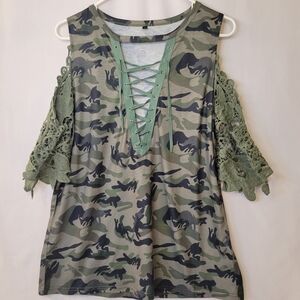 Source Unknown Camouflage Lace-Up Tee with Lace Sleeves